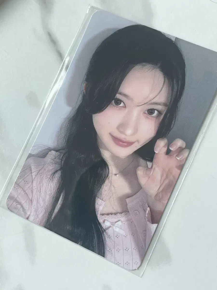 IVE | 아이브 Ive minive pop up minive ID photo minive